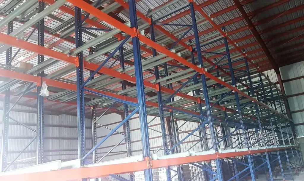 Montaje de rack selectivo en el exterior